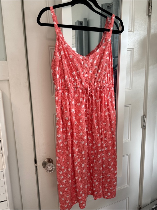 torrid Dresses & Skirts - torrid Coral Midi Dress with White Floral Print